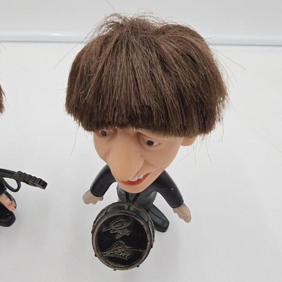 1964 Beatles Figurines with Instruments Remco Nems 4.5" Lot of 3 - Picture 3 of 15